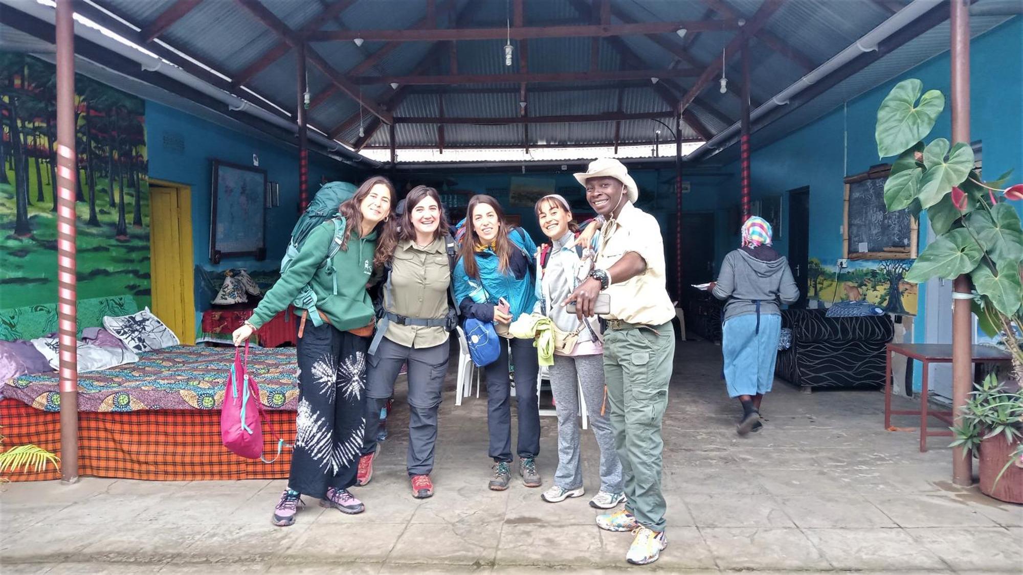 First Point Arusha Hostel Eksteriør bilde